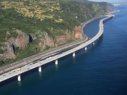 A la Réunion, nouveau coup dur pour la Nouvelle Route du littoral