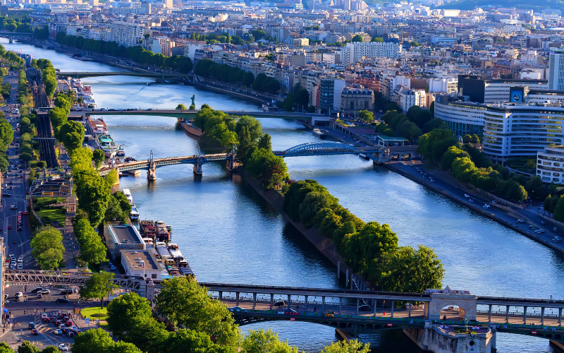 am nagement de l le de france la mesure anti ghetto controvers e