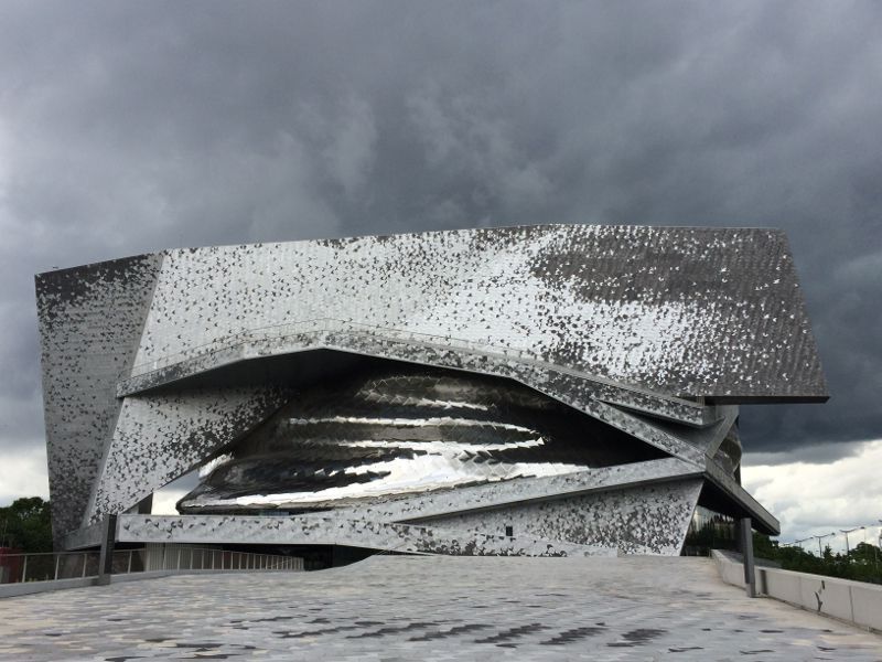 Jean Nouvel réplique au vitriol à la Philharmonie de Paris
