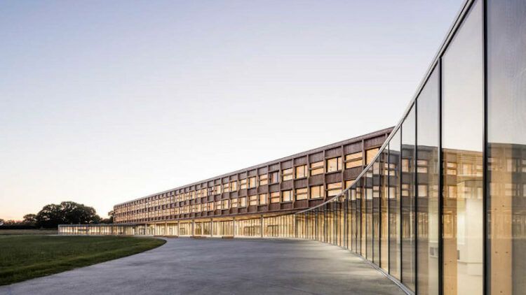 A Lamballe, le collège signé Colas Durand Architectes ne laisse pas de bois