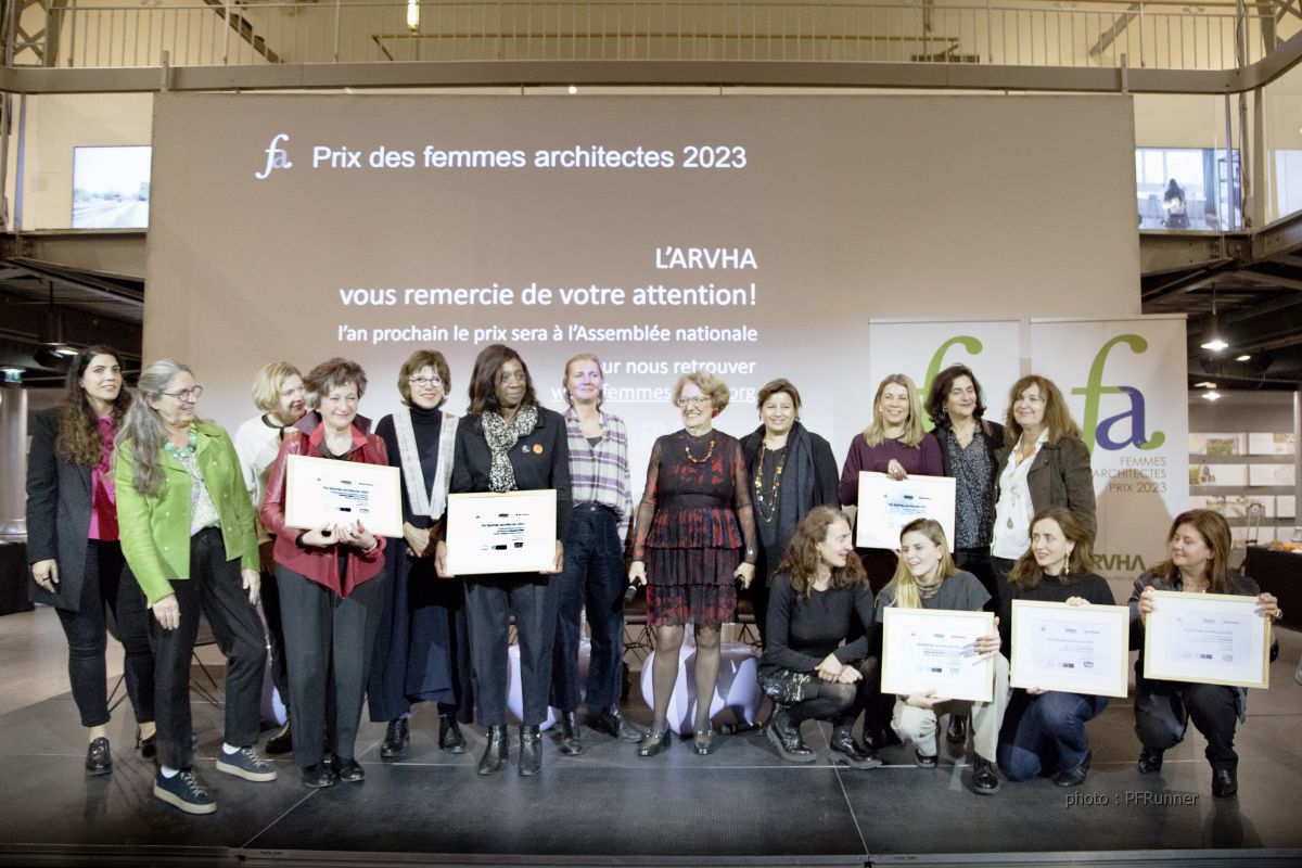 Françoise N'Thépé reçoit le prix des Femmes architectes 2023