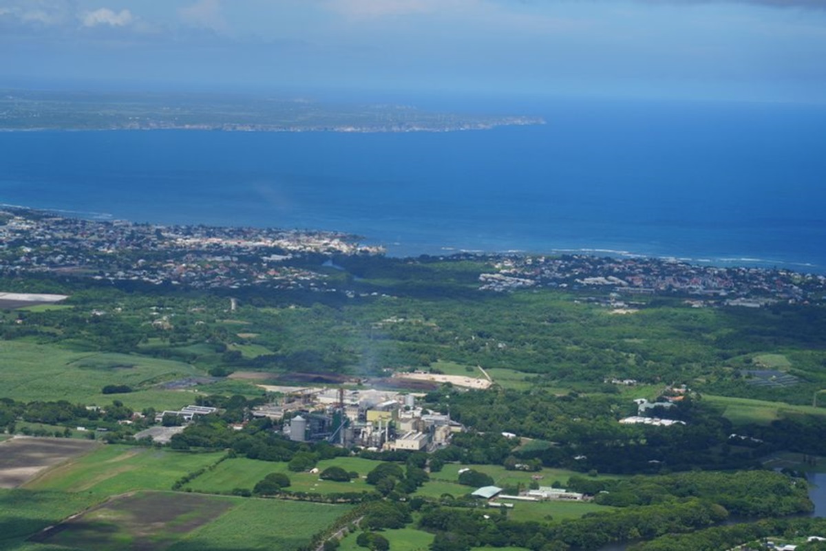 En Guadeloupe, la dernière centrale à charbon d'Outre-mer se convertit au 100 % biomasse
