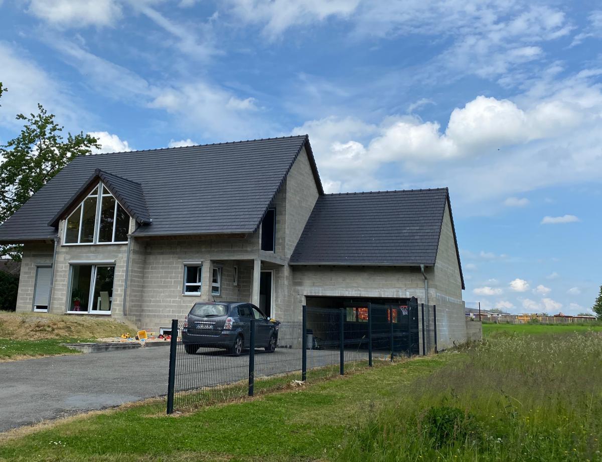 La construction de logements se redresse grâce aux maisons