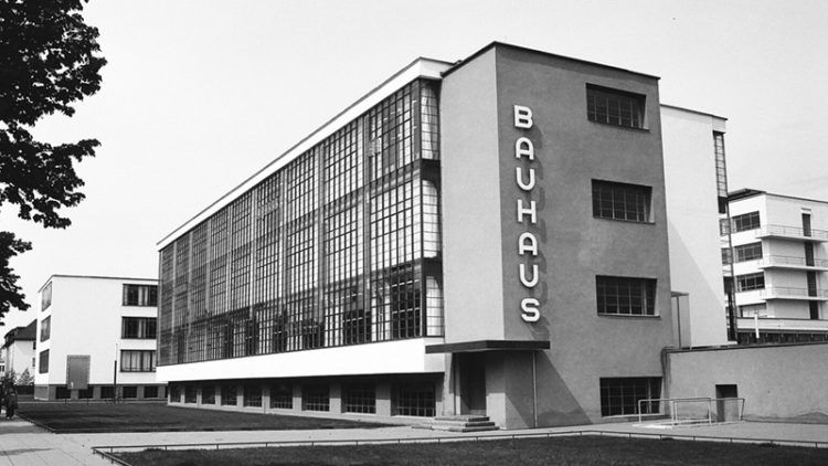 Un Bauhaus européen : CIAM ou pas CIAM ? Stop ou encore ?