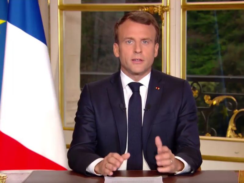 Emmanuel Macron veut reconstruire Notre-Dame "en cinq ans"