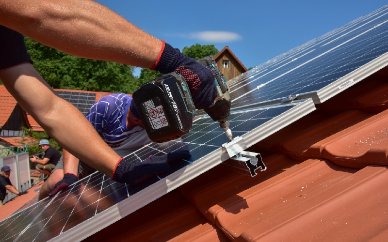 photovoltaique asturienne publie son premier guide solaire