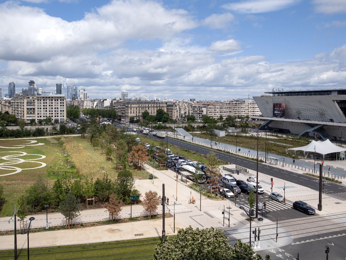 À Paris, la porte Maillot se met au vert