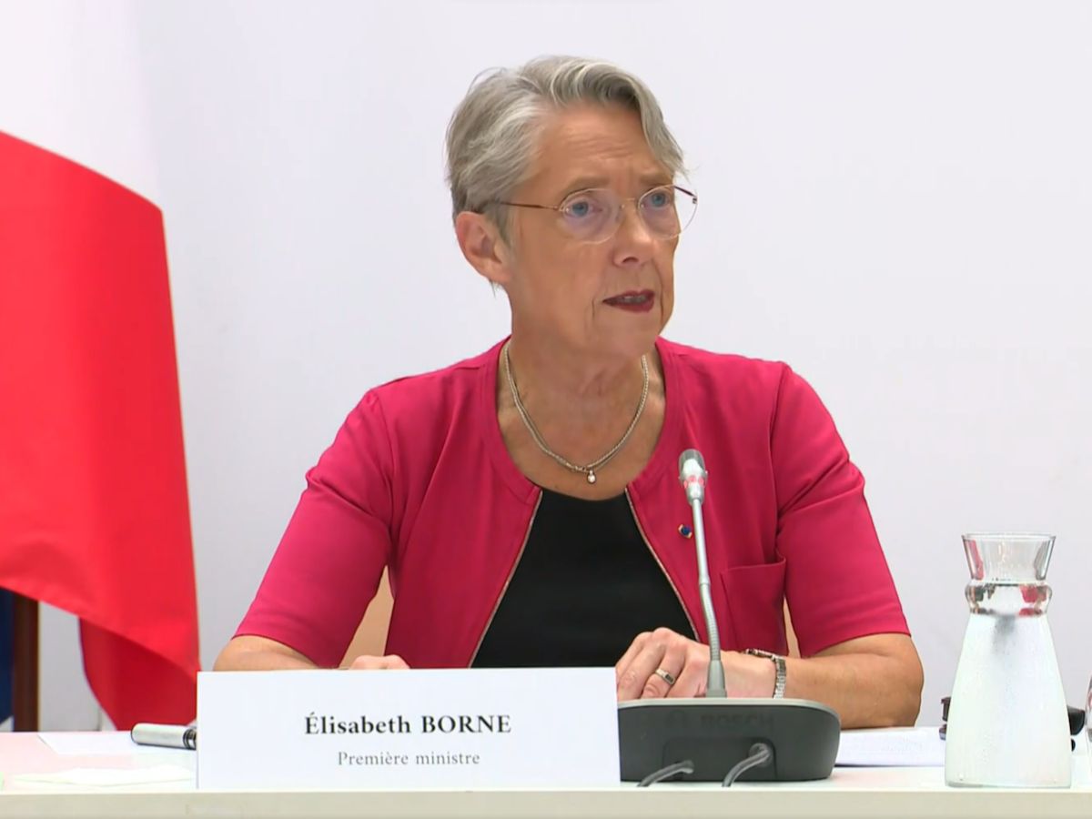 Elisabeth Borne dévoile le budget 2024 de MaPrimeRénov', un effort "sans précédent"