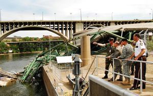 Les experts se penchent sur l'effondrement des ponts