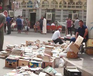 Al-Moutanabi, mythique rue des bouquinistes à Bagdad, s'offre un lifting