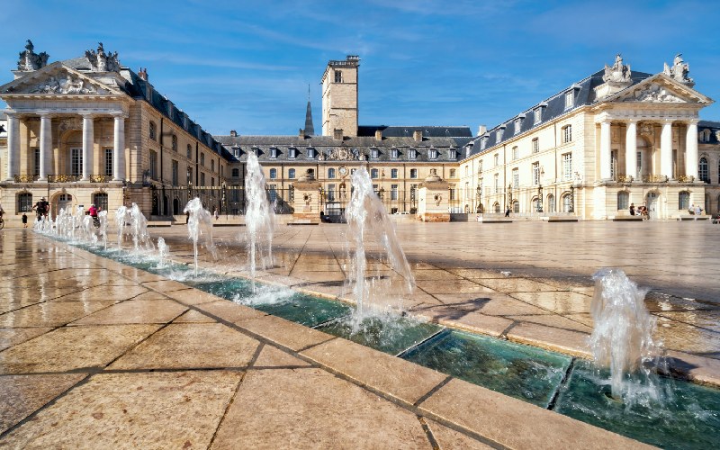 dijon a inaugure le premier quartier a energie positive de france
