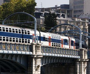 Les usagers veulent récupérer des fonds de la Société du Grand Paris pour développer les transports en IdF