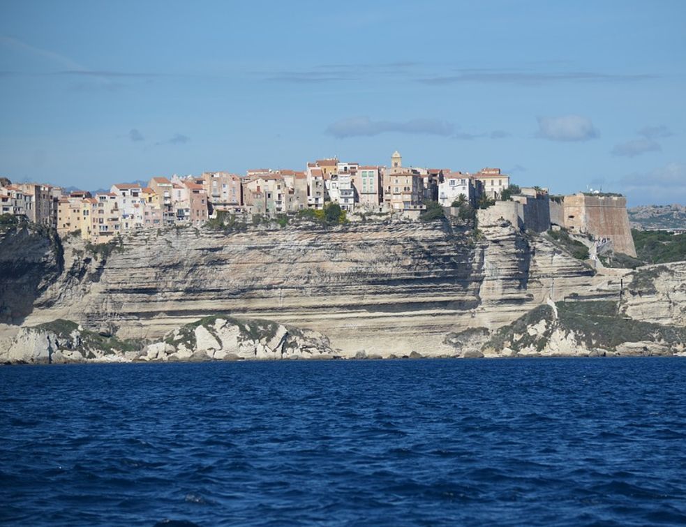 Érosion côtière : 5.000 à 50.000 habitations à "relocaliser"