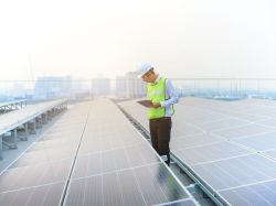 Énergie : une usine de panneaux photovoltaïques devrait voir le jour en Moselle