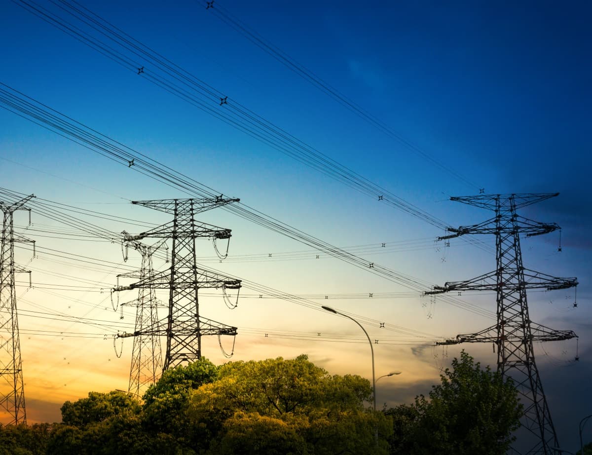 Les tarifs de l’électricité en hausse de 84% en 2023 pour les professionnels selon l’Insee