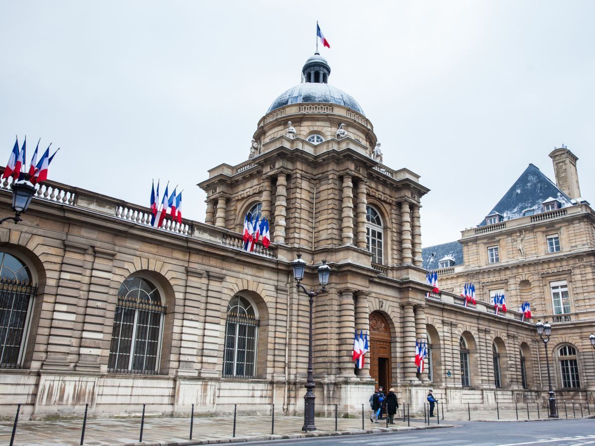 Loi Climat : l'Etat vigilant sur l'accompagnateur rénov et la désartificialisation