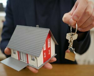 Le Maire plaide pour un assouplissement des conditions d'octroi des prêts immobiliers