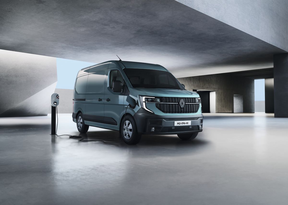 Nouveau Renault Master E-Tech : la star joue gros !