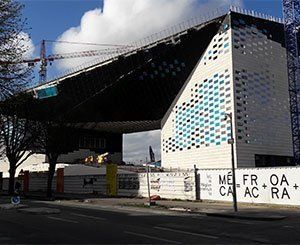 Bordeaux inaugure la MECA, bâtiment dédié à la culture contemporaine