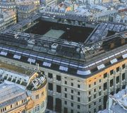 À Paris, Dominique Perrault fait de l'emblématique poste du Louvre un morceau de ville