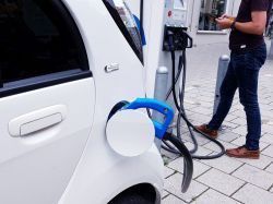 Bercy élargit les bonus à l'achat de véhicules utilitaires électriques