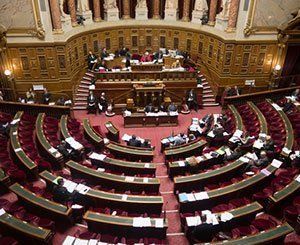 Le Sénat veut allonger le temps de travail des fonctionnaires