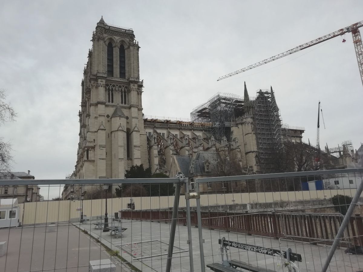 Notre-Dame : Macron a tranché, la flèche sera reconstruite à l'identique