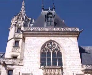 Visite du Palais Jacques Cœur à Bourges
