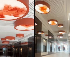 Vingt œuvres rétroéclairées illuminent l’entrée d’un nouvel immeuble résidentiel à Neuilly-sur-Seine