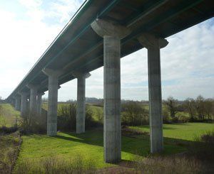 Deux sociétés condamnées pour des défauts sur un viaduc de l'A87 dans le Maine-et-Loire