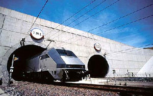Tunnel sous la Manche : contrat renouvelé pour Colas Rail