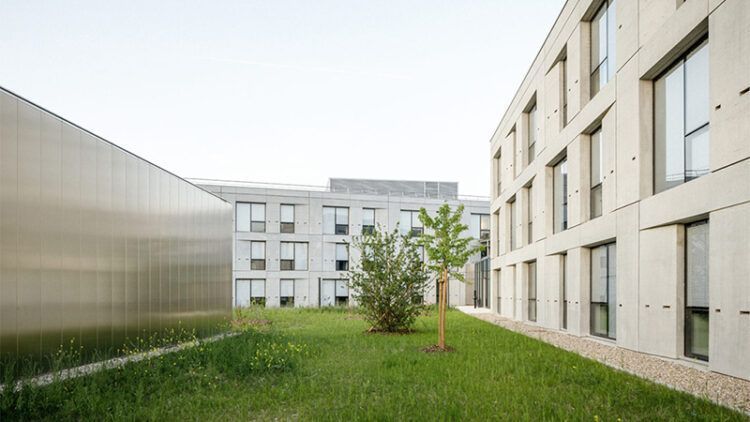 A Illkirch-Graffenstaden, Studio Montazami a livré un campus tertiaire