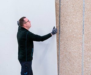 Knauf lance LaPlaK®, la nouvelle plaque de plâtre universelle pour des rénovations simples et efficaces