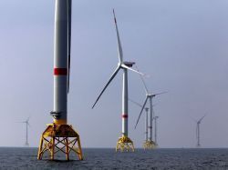 La France serait "très en retard" dans les renouvelables, d'après le président de la CRE