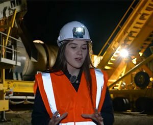 À la découverte du chantier de l'A61 de nuit avec Valérie Dewilde