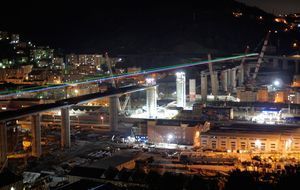 Le pont de Gênes illuminé aux couleurs de l’Italie 