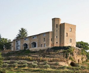 Kebony habille les terrasses de la Ferme HI-Bride, le nouveau projet de Patrick El Ouarghi, Philippe Chapelet et Matali Crasset