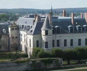 Une expérience de réalité virtuelle à 360° dans le parc du château de Villers-Cotterêts