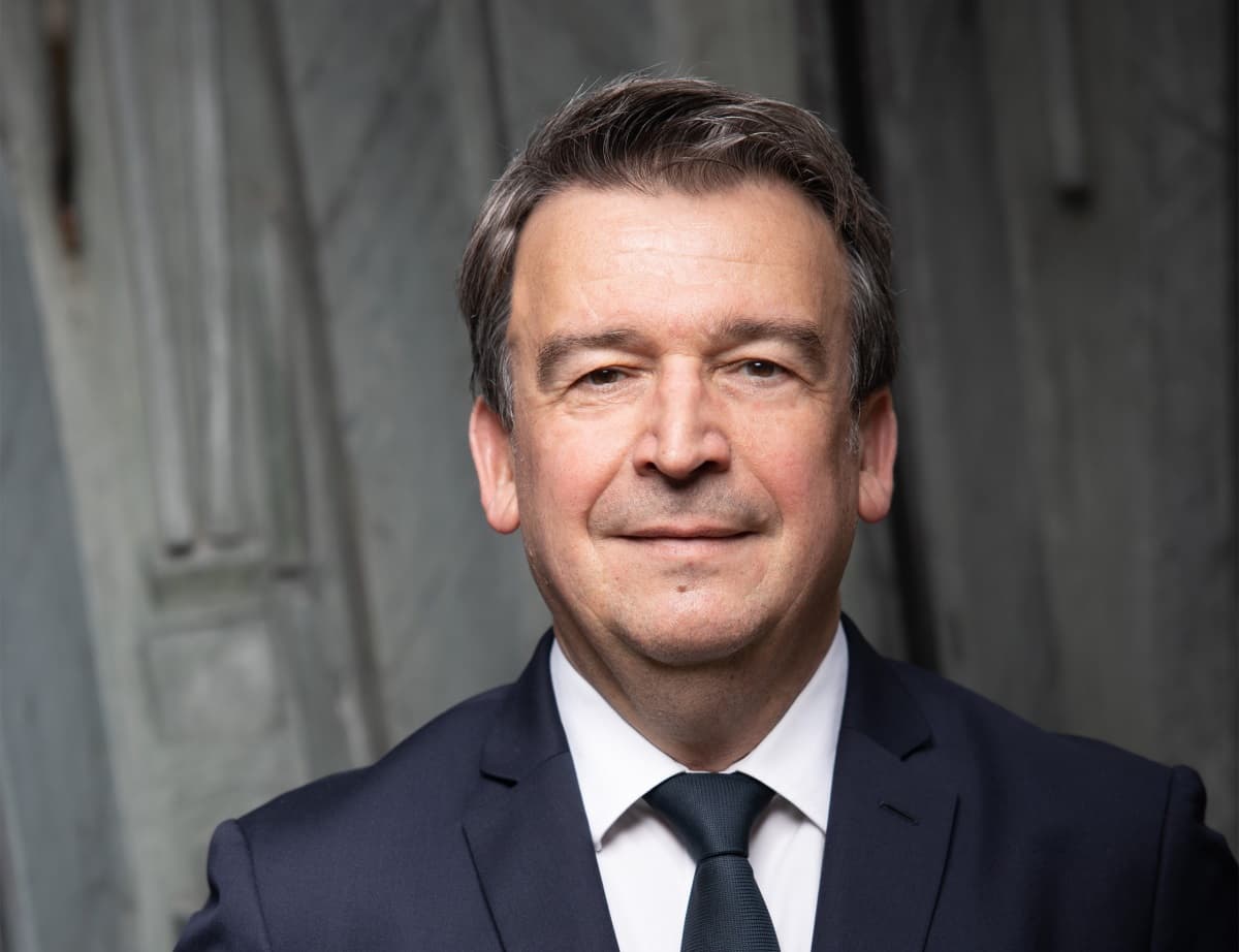 Olivier Salleron reste à la tête de la Fédération Française du Bâtiment