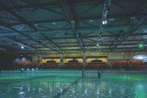 Briser la glace dans des espaces de glisse