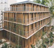 14 logements dans une cour enclavée, un exercice de navibotellisme par Mars architectes à Paris