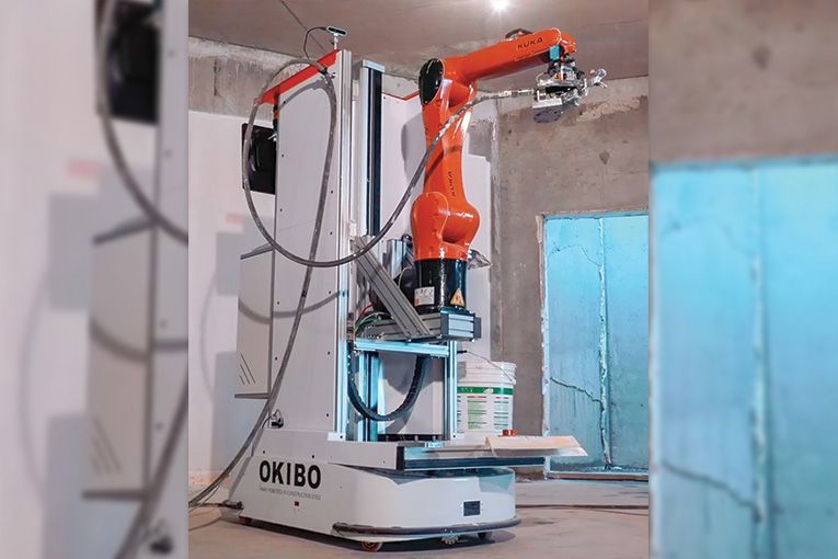 Okibo : Le robot qui enduit