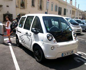 Les collectivités locales encouragées à développer des infrastructures de recharge pour véhicules électriques
