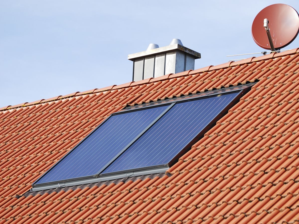 Assurabilité du photovoltaïque en toiture : l'Etat va proposer des pistes de progrès