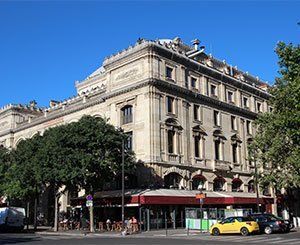 Le Théâtre du Châtelet retrouve ses couleurs de jeunesse