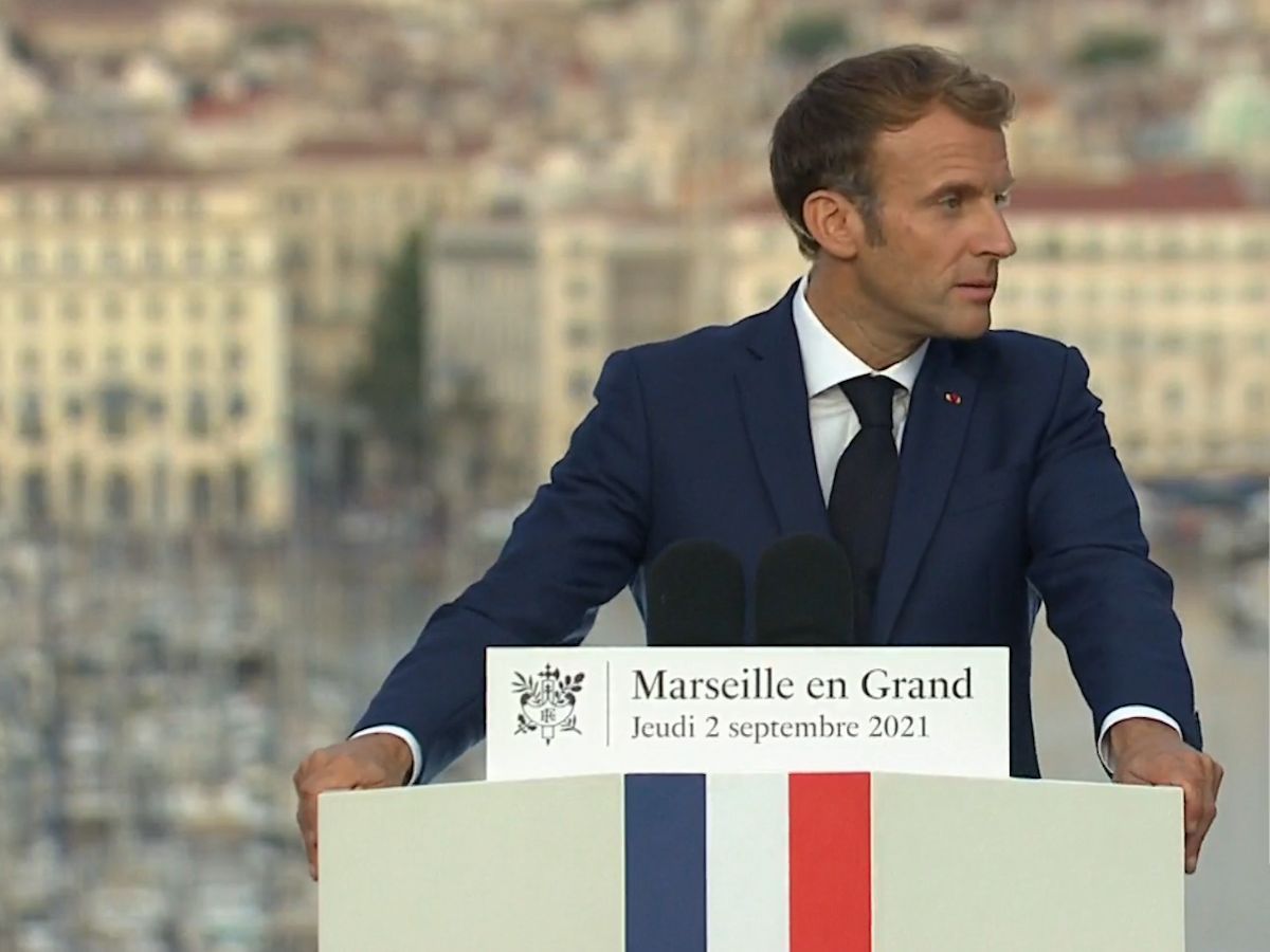 Ecole, logement, transports... le "contrat d'ambition" d'Emmanuel Macron pour Marseille