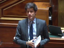 La baisse de 5 des APL, "une erreur", selon le ministre Julien Denormandie