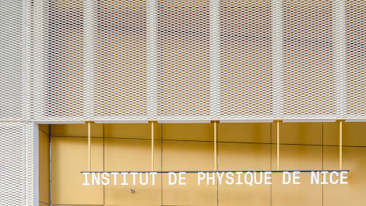 INPHYNI ou l’Institut de Physique de Nice signé AIA Architectes