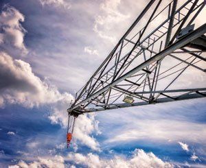 Des militants sur une grue à Chambéry contre un chantier controversé