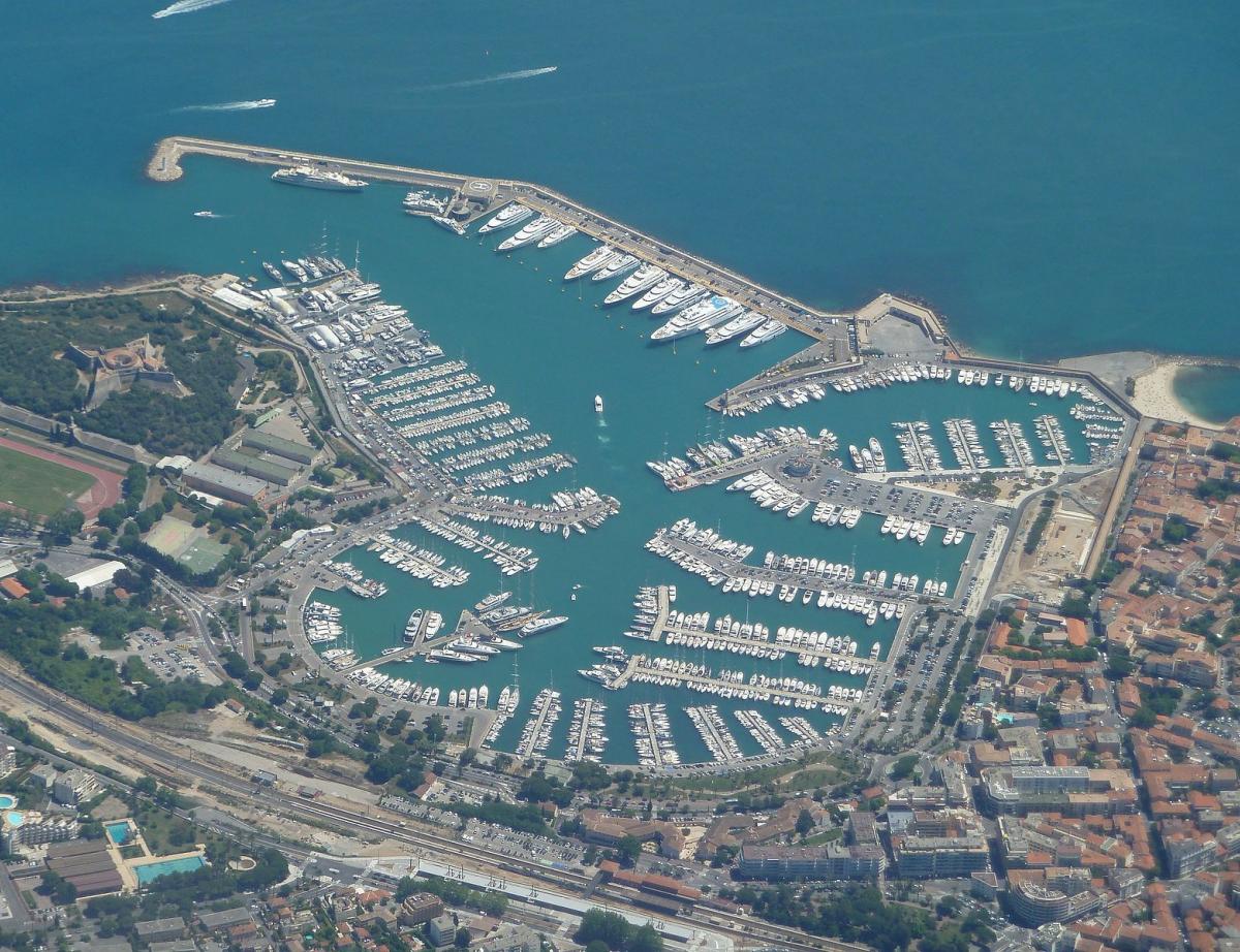 Antibes: enquête préliminaire visant le port Vauban après un signalement d'Anticor